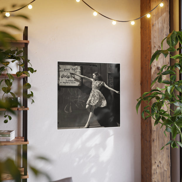 Vintage Chic Wall Art Poster, Black and White Photo Decor, Home Aesthetic, Gift for Art Lovers, Minimalist Wall Decoration, Gallery Print